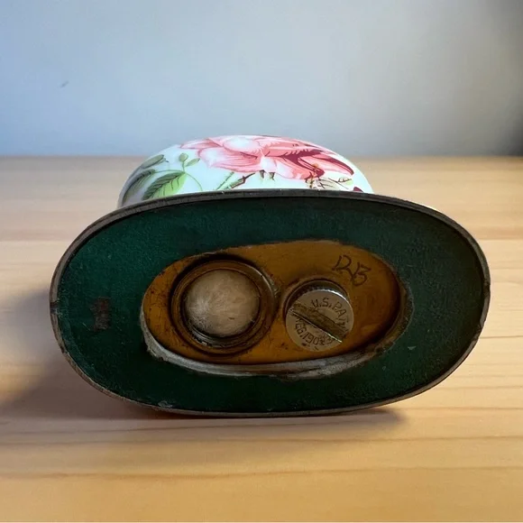 Vintage Evans Table Lighter Porcelain Base Rose Marked USA - Picture 7 of 10